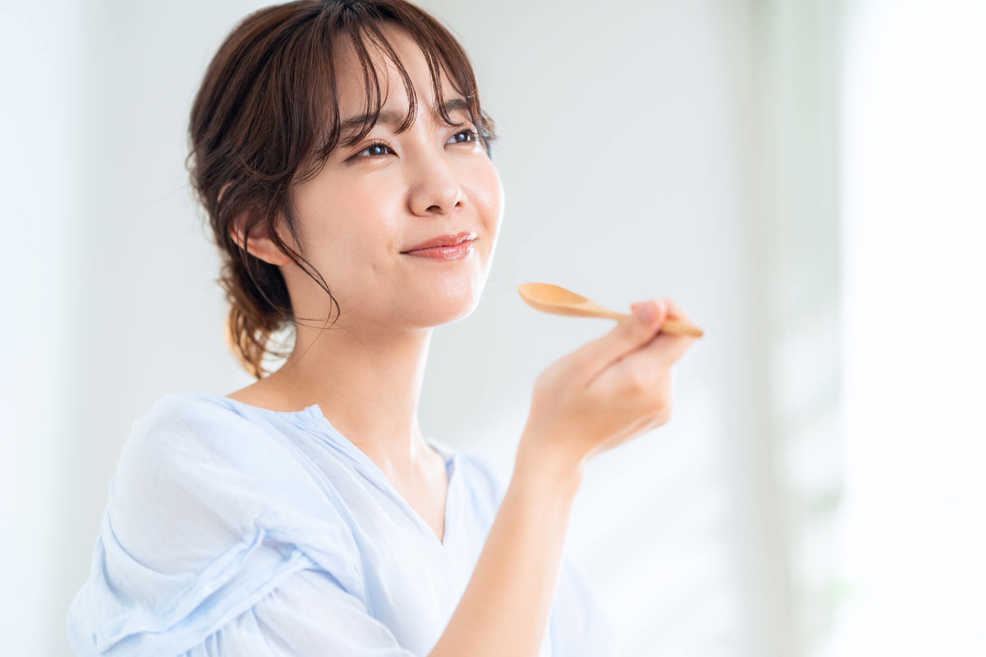 バストにたんぱく質が必要な理由