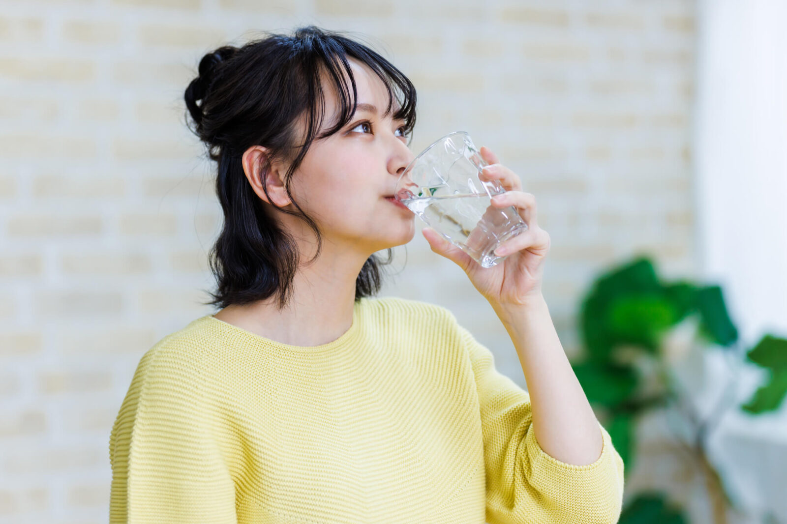 バストアップにはお水を飲もう
