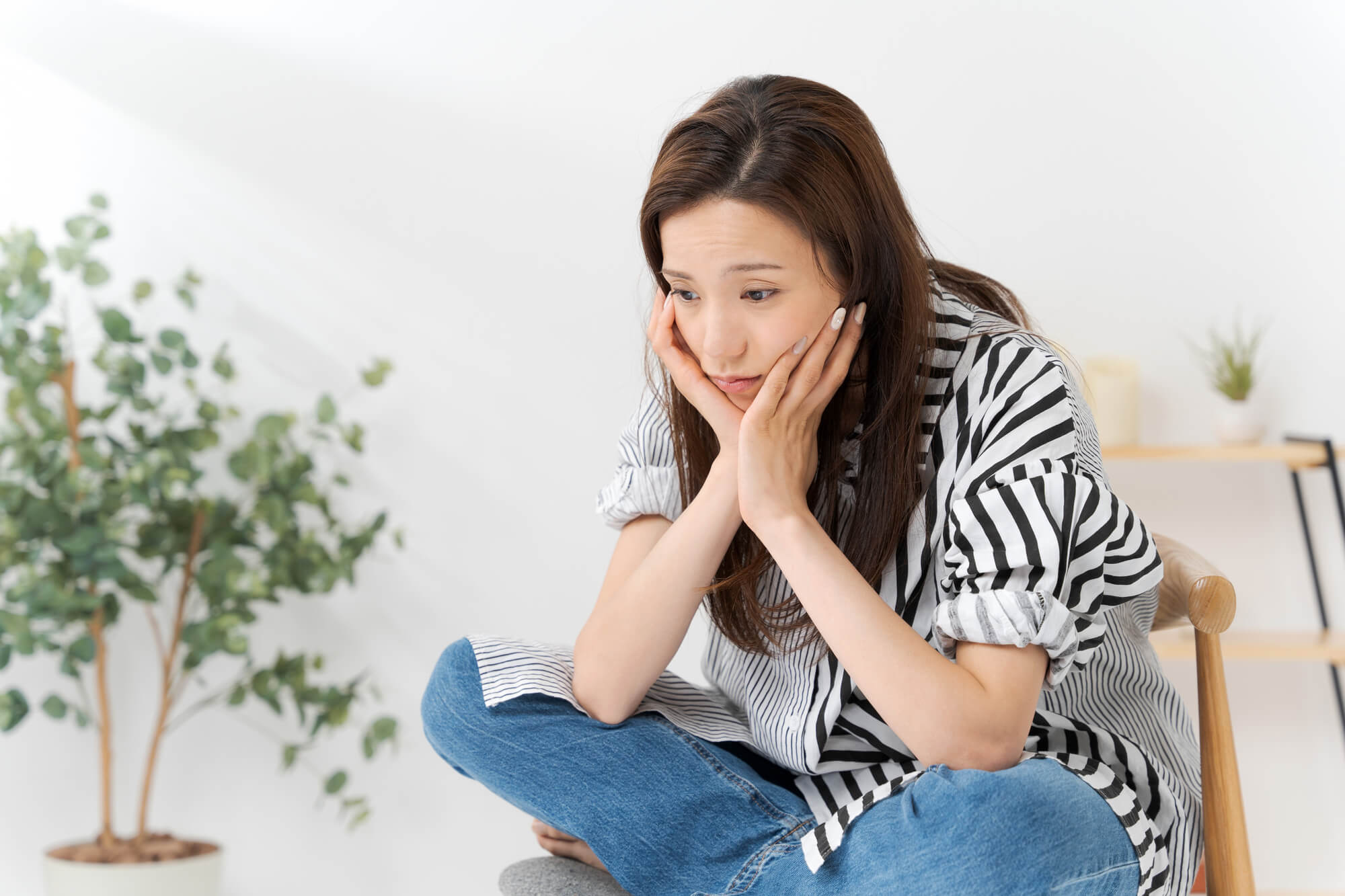 豊胸で後悔する人も｜よくあるトラブル