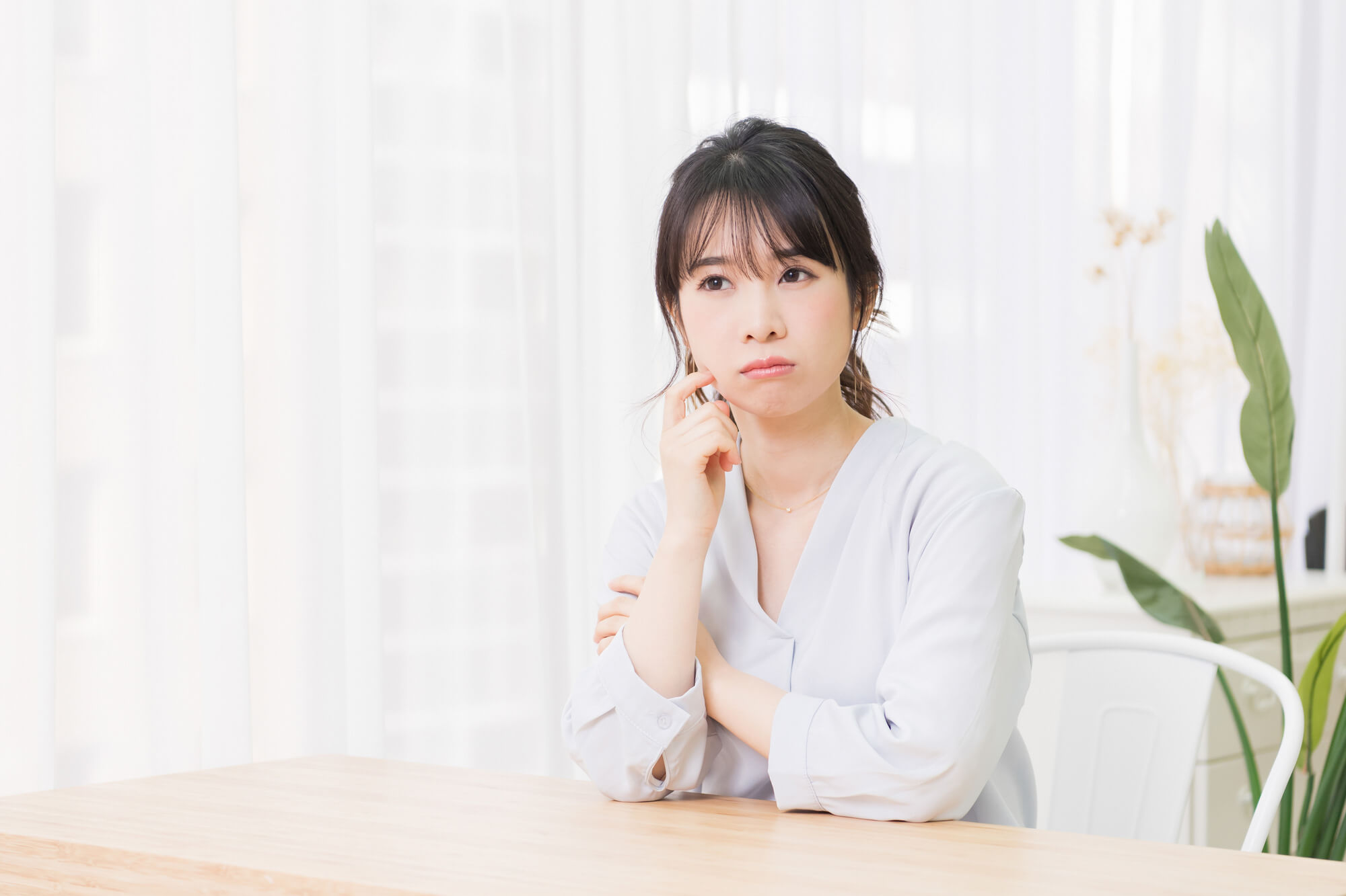 安全に豊胸したい！最もリスクが少ない豊胸術は？