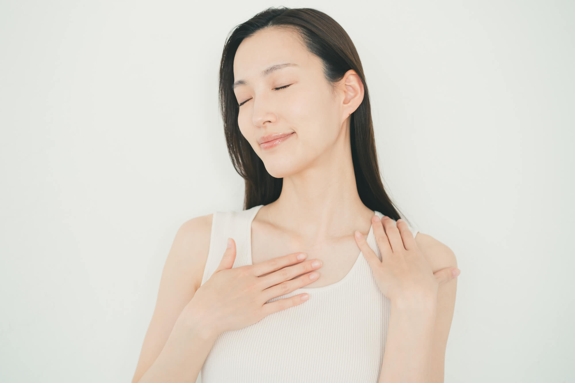 垂れ乳は改善できる？元に戻す方法はある？原因と対策を徹底解説