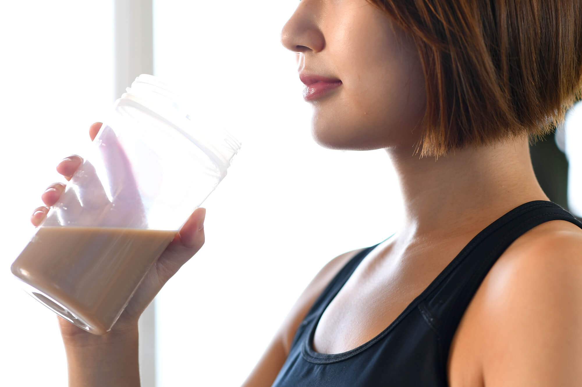 育乳にはプロテインが効果あり?種類や選び方のポイントも解説